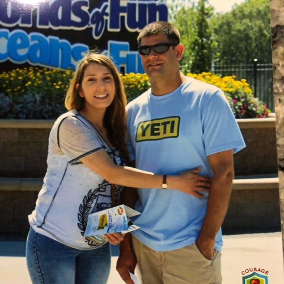 Meet your Posher, Monica - Picture 4 of 7